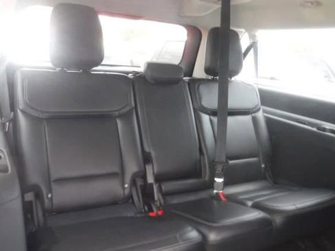 Used 2025 Ford Expedition Max Platinum AWD/4WD image 5