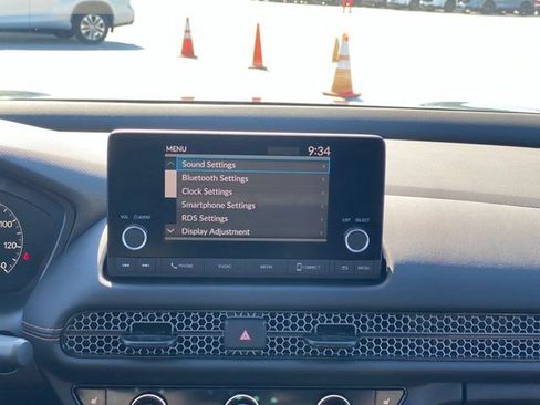 Certified 2025 Honda HR-V Sport image 17