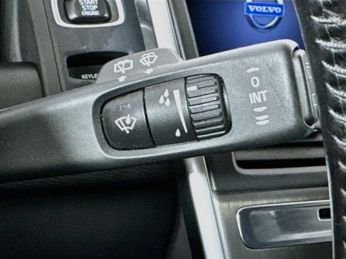Used 2014 Volvo XC60 T6 AWD/4WD image 13