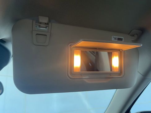 Used 2020 Ford Escape SE FWD image 80