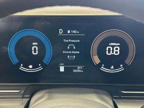 Used 2024 Hyundai Kona SEL FWD image 25