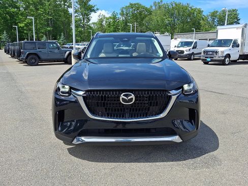 Used 2024 MAZDA CX-90 Plug-In Hybrid w/ Premium Pkg AWD/4WD image 2