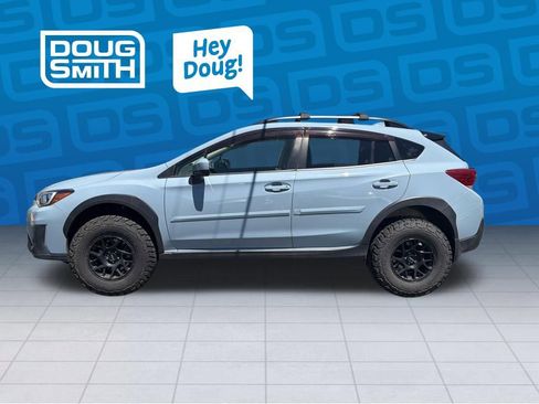 Used 2019 Subaru Crosstrek 2.0i Premium AWD/4WD image 2