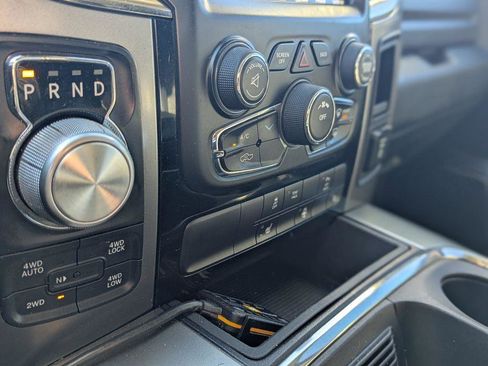 Used 2018 RAM 1500 Sport w/ Comfort Group image 9