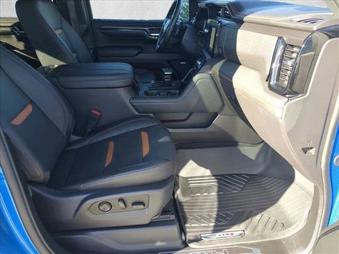 Used 2024 GMC Sierra 1500 AT4 w/ Technology Package image 21