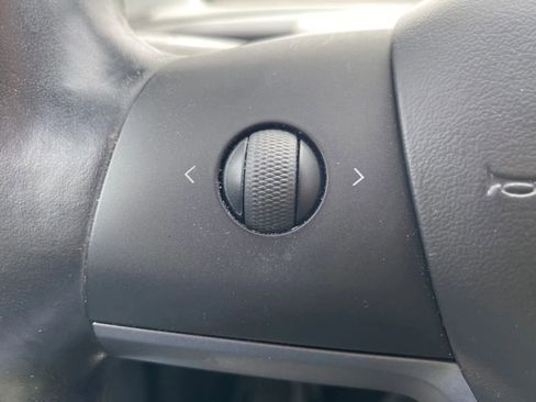 Used 2018 Tesla Model 3 Long Range image 18