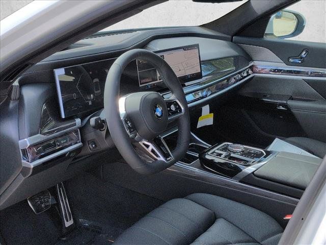 New 2026 BMW 760i xDrive AWD/4WD image 3