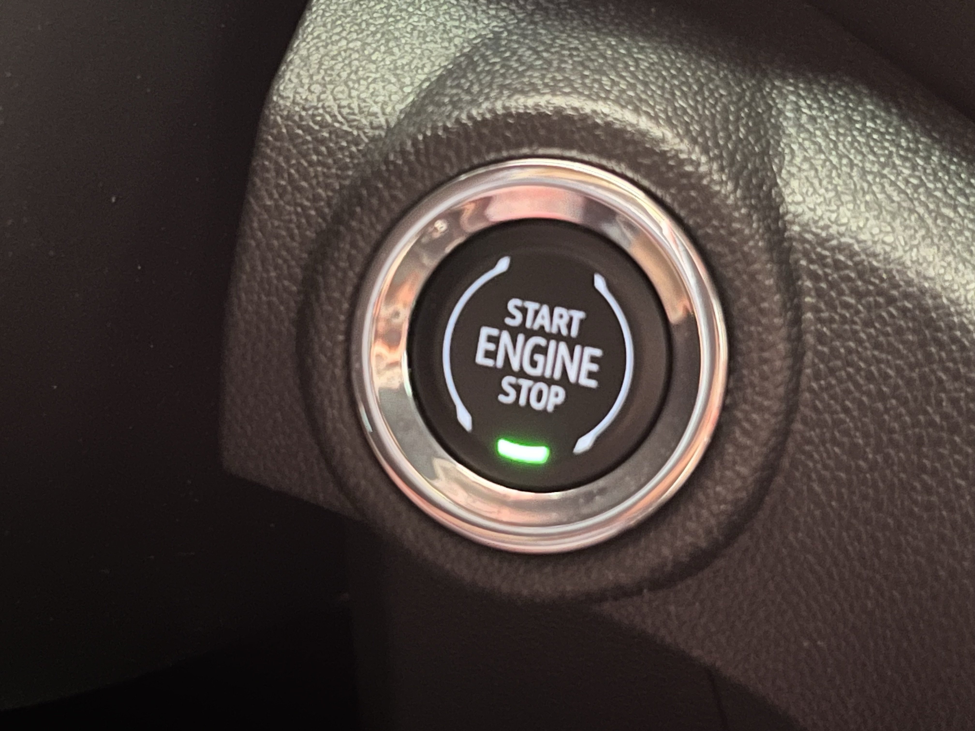 Used 2023 Chevrolet TrailBlazer RS FWD image 33