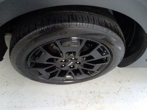 Used 2022 Kia Telluride SX w/ SX Prestige Package AWD/4WD image 32