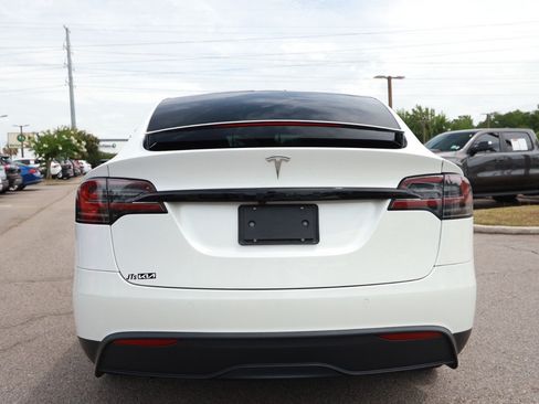 Used 2022 Tesla Model X AWD/4WD image 4