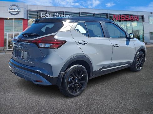 Certified 2023 Nissan Kicks SR FWD image 6