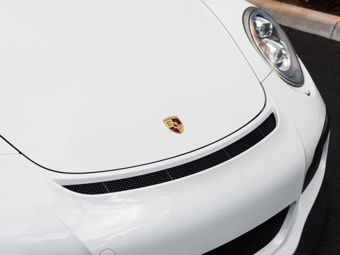 Used 2015 Porsche 911 GT3 image 14