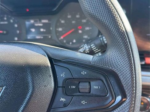 Used 2024 Chevrolet Trax LS w/ LS Convenience Package FWD image 30