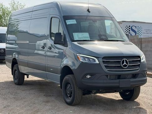 New 2026 Mercedes-Benz Sprinter 2500 image 4