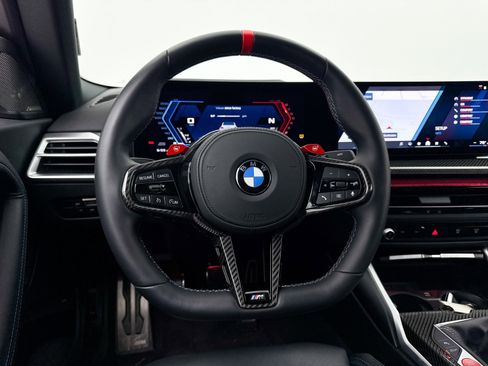 Used 2025 BMW M2 image 11