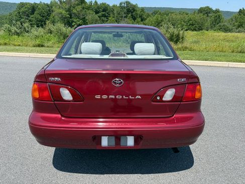 Used 1999 Toyota Corolla CE w/ Value Pkg FWD image 7