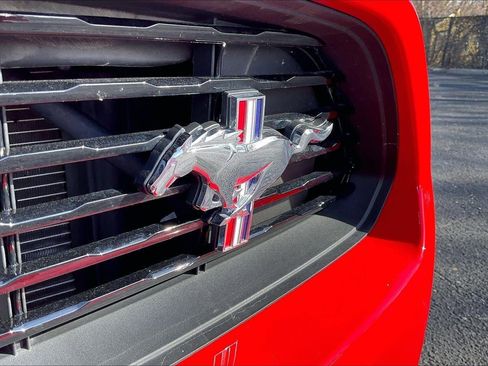 Used 2016 Ford Mustang GT Premium image 31