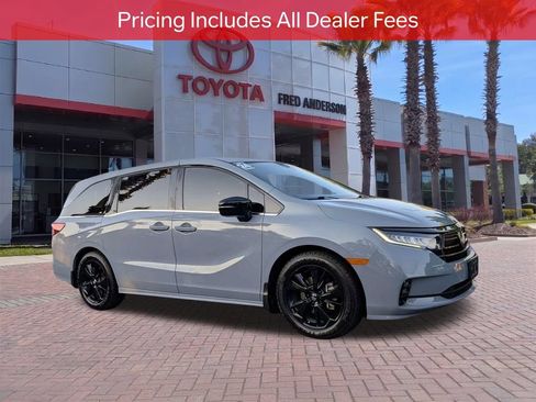Used 2024 Honda Odyssey Sport image 1