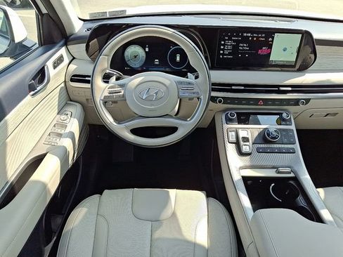Certified 2024 Hyundai Palisade Calligraphy AWD/4WD image 11