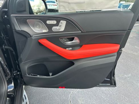 New 2026 Mercedes-Benz GLE 63 AMG S image 15