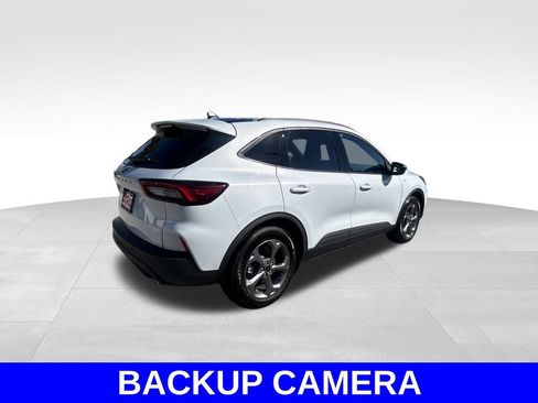 Used 2025 Ford Escape ST-Line w/ Tech Pack #1 image 4