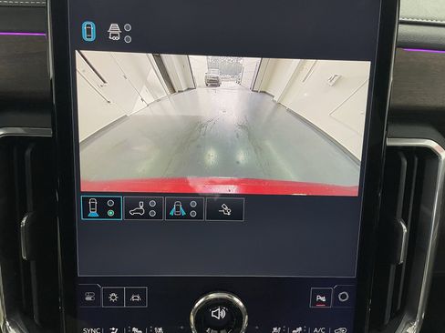 New 2026 GMC Acadia Denali Ultimate w/ LPO, Floor Liner Package image 21