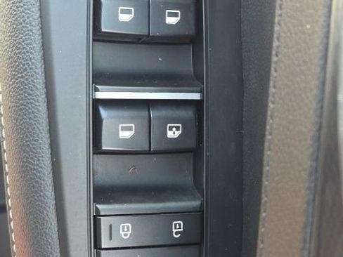 Used 2023 Kia Forte GT-Line w/ GT-Line Technology Package FWD image 17