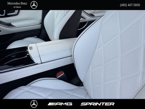New 2026 Mercedes-Benz Maybach S 580 4MATIC image 14