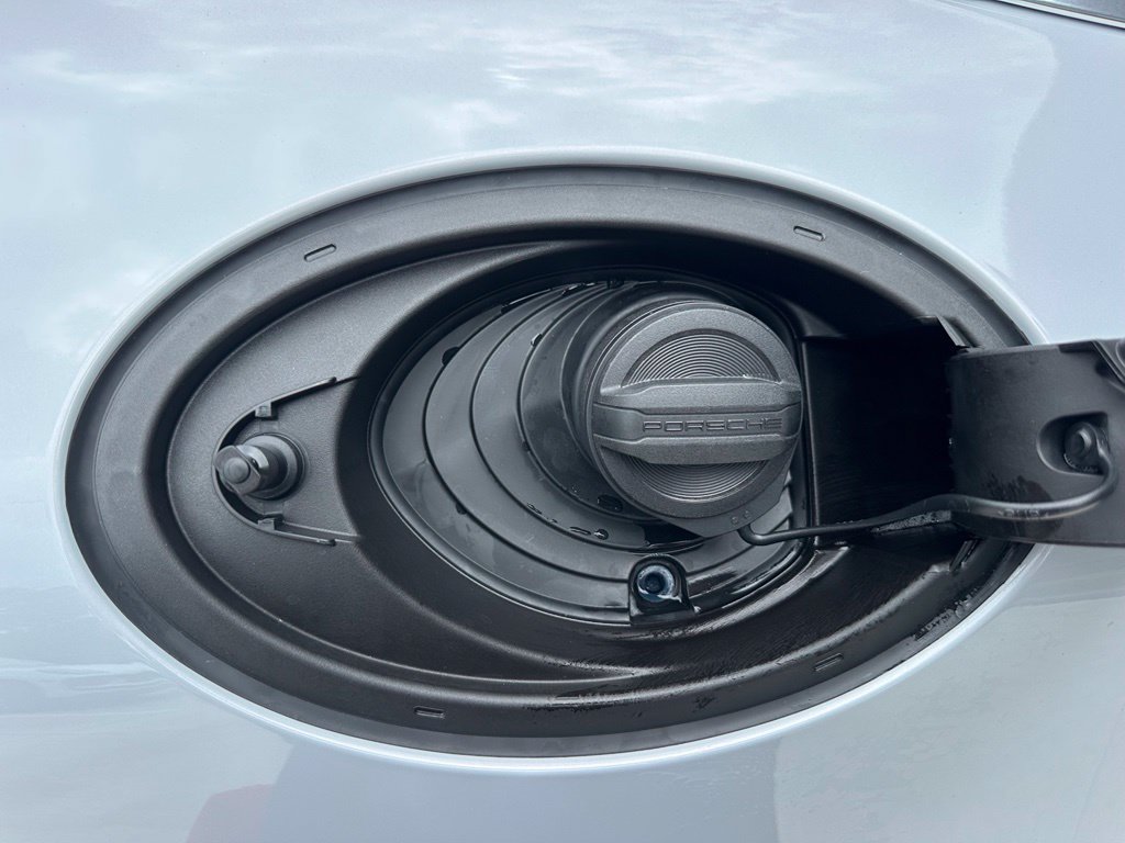Used 2026 Porsche Panamera RWD image 43