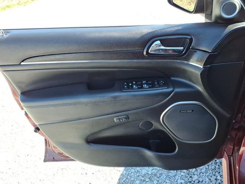 Used 2020 Jeep Grand Cherokee High Altitude image 22