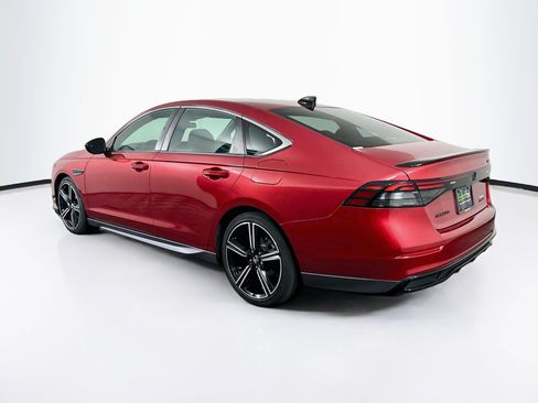 Used 2023 Honda Accord Sport image 5