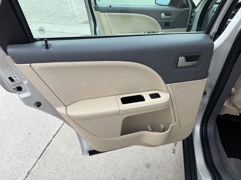 Used 2008 Mercury Sable Premier image 18