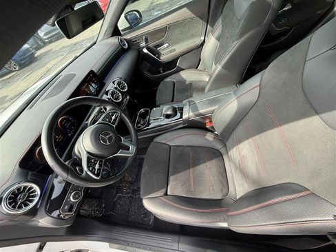 Used 2023 Mercedes-Benz CLA 250 4MATIC image 12