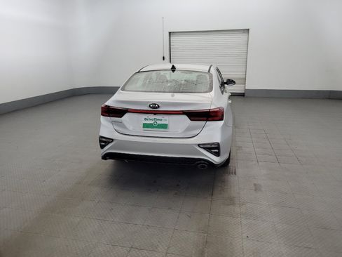 Used 2021 Kia Forte LXS FWD image 7