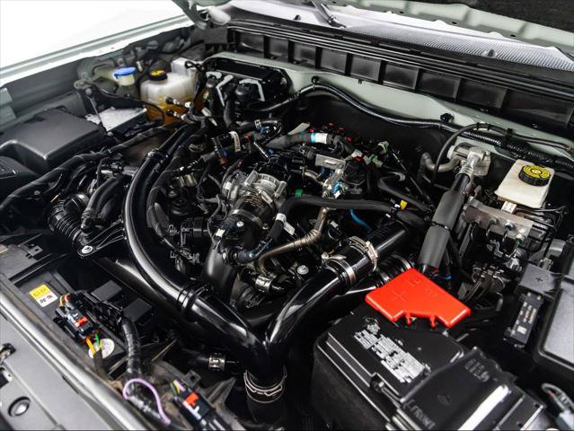 Used 2024 Ford Bronco Wildtrak AWD/4WD image 11