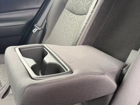 Used 2023 Toyota RAV4 XLE FWD image 11
