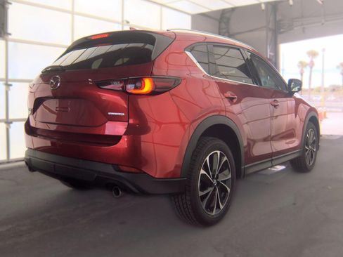 Used 2022 MAZDA CX-5 AWD 2.5 S w/ Premium Plus Pkg image 4