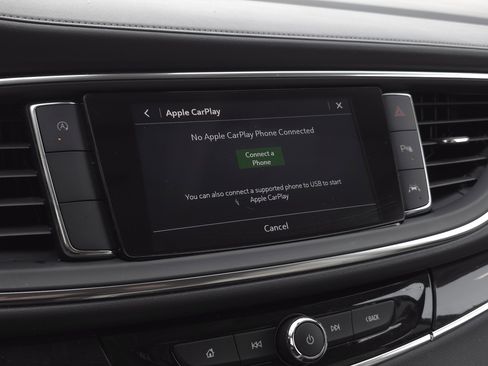 Used 2023 Buick Enclave Essence image 20