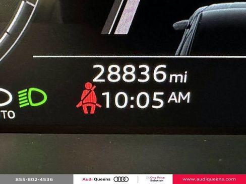 Certified 2022 Audi e-tron S Prestige w/ Prestige Package AWD/4WD image 33