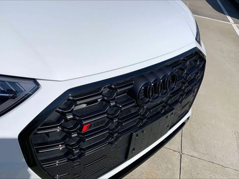 Used 2025 Audi SQ5 Premium Plus image 30