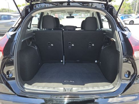 Used 2025 Nissan Kicks Play S FWD image 6