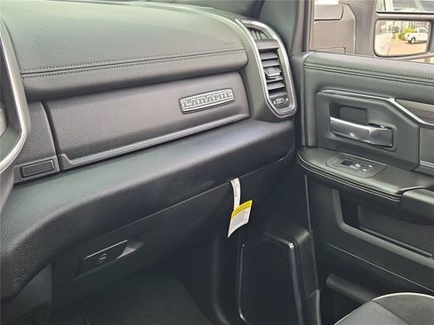 Used 2026 RAM 2500 Laramie AWD/4WD image 68