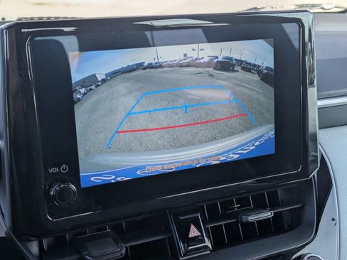 Used 2025 Toyota Corolla SE FWD image 24