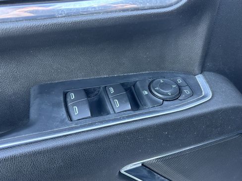 Used 2024 Chevrolet Silverado 2500 LT image 17