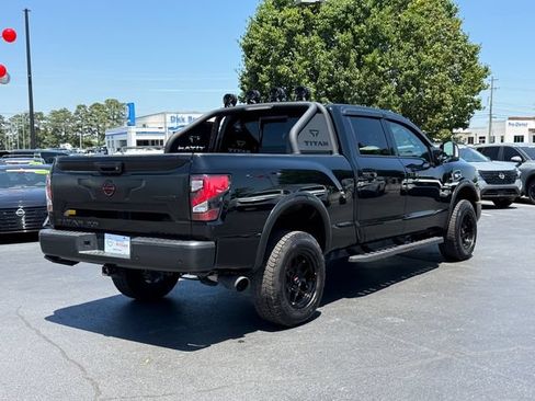 Certified 2024 Nissan Titan PRO-4X AWD/4WD image 3