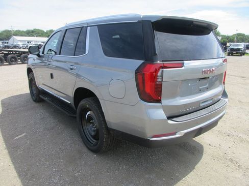 New 2026 GMC Yukon Elevation w/ Elevation Premium Package AWD/4WD image 6