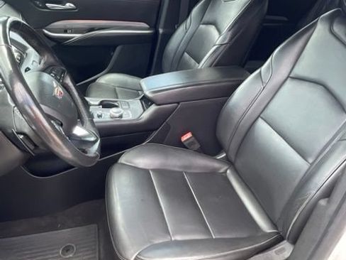 Used 2019 Cadillac XT4 Premium Luxury w/ Cold Weather Package FWD image 10