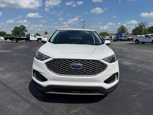 Used 2023 Ford Edge SEL w/ Convenience Package AWD/4WD image 2