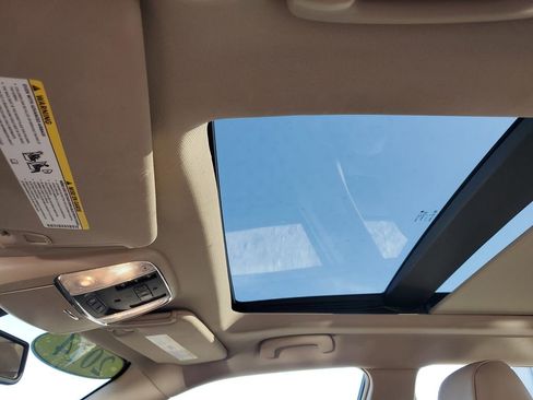 Used 2014 Chrysler 300 C image 30