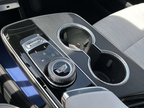 New 2026 Cadillac Lyriq Sport AWD/4WD image 26